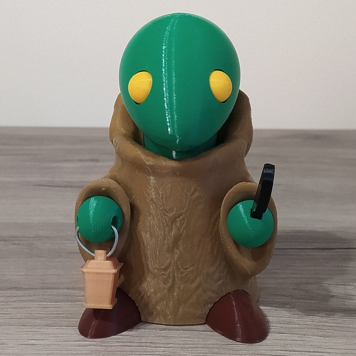 Tonberry Guardian | FF Figurine | Fan Art