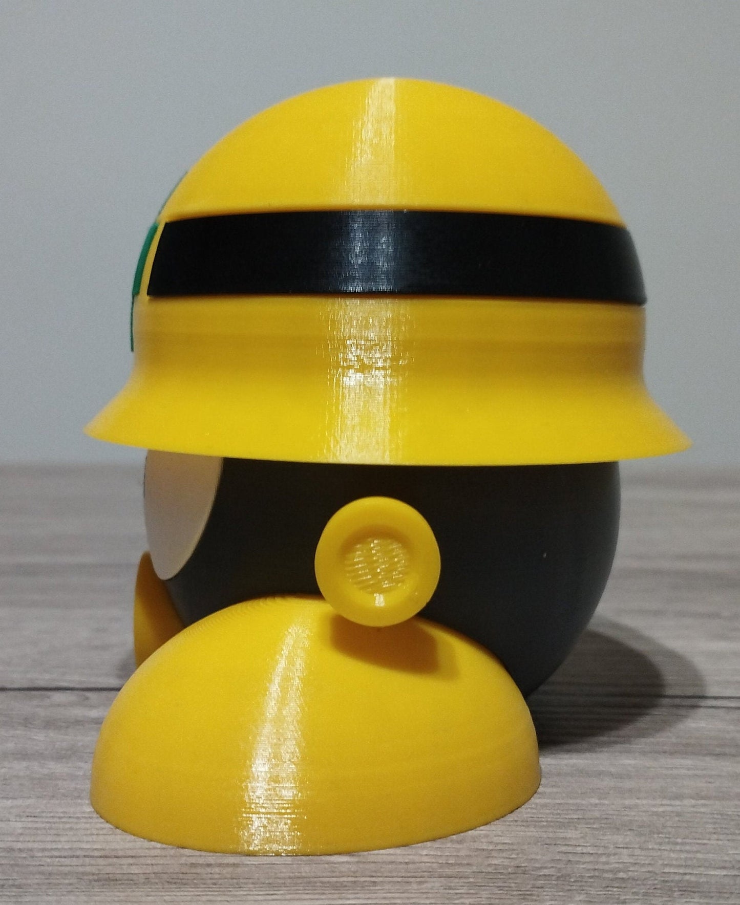 Met from Megaman | Enemy Variant | Videogame Gift