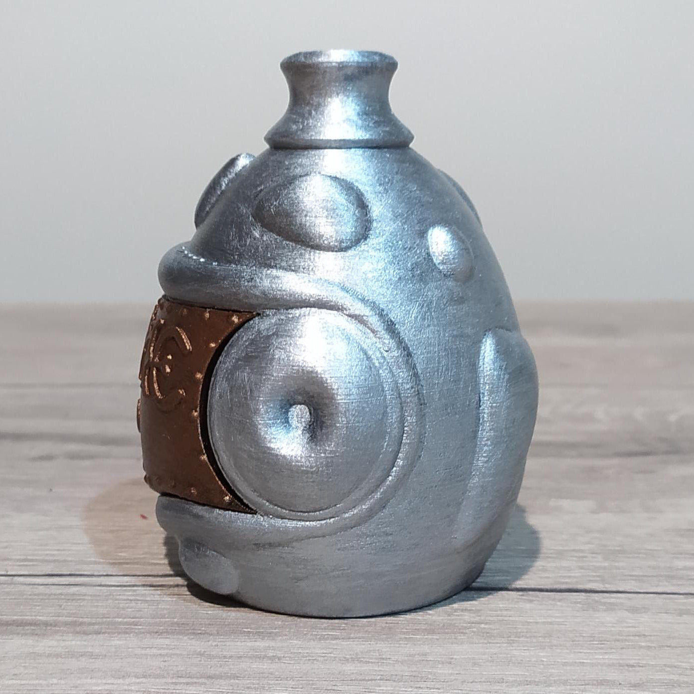 Pick me up Grenade | Light Grenade | Movie Prop | Sci-Fi Collectible